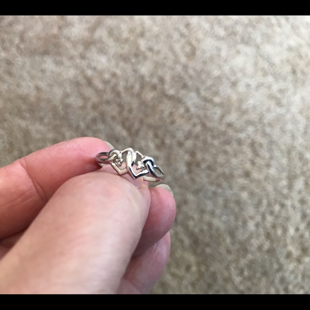 10k White Gold Double Heart Diamond Chip Ring